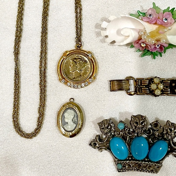 Vintage Rhinestone Crystal Necklace Bracelet Clip On Earrings Brooch Locket - Picture 4 of 13